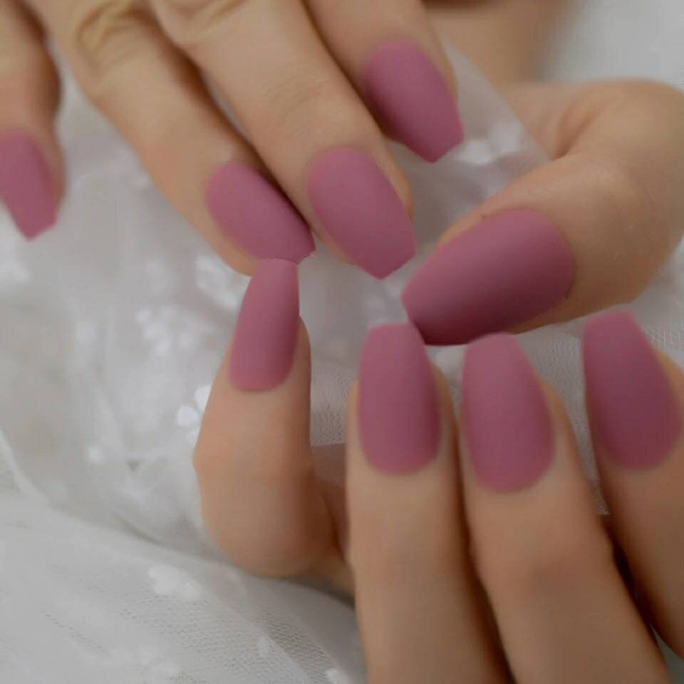 24 Matte mauve Soft Pink Kiss Press On Nails kit glue on Medium Coffin