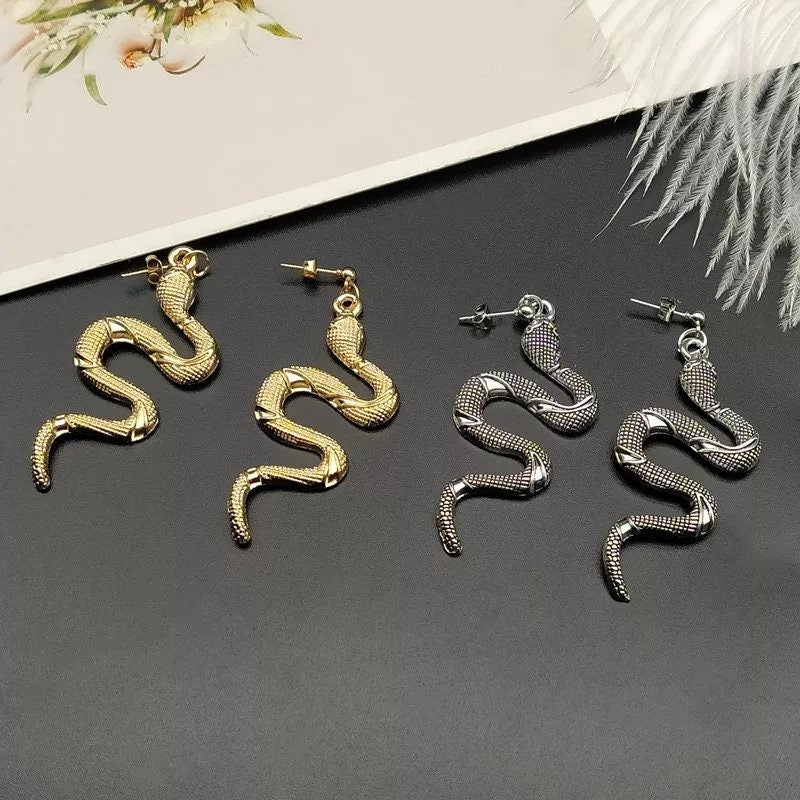 Serpent Elegant goth earrings dangle drop snake earrings black silver gold dark chrome nice Jewelry
