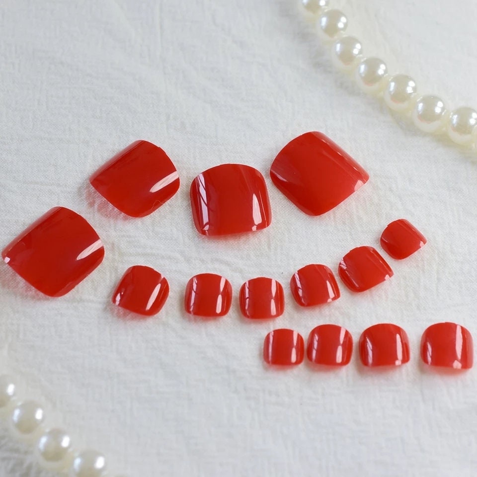24 Red Press On Toe Nails Kit 24 nails Glue On nails