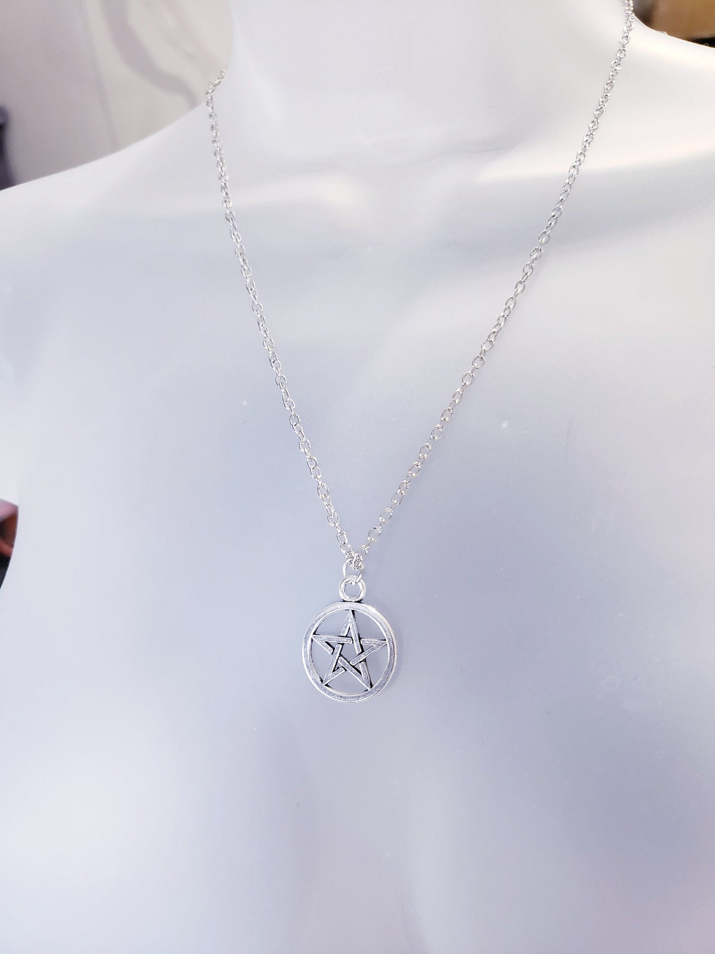 Pentagram necklace Ancient silver 16in chain Wiccan Pagan witchy charm