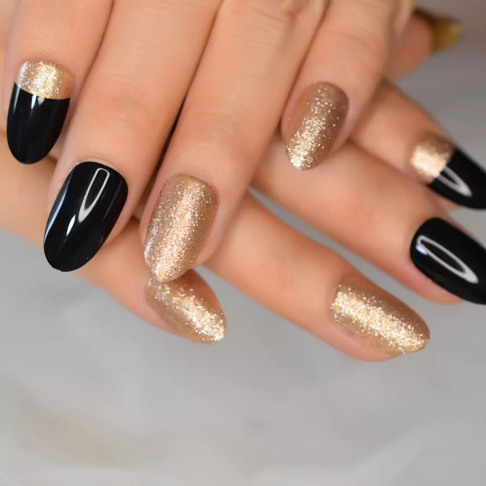 24 Medium Black Champagne Gold Glitter Elegant Short Press On Nails Glue on kit almond