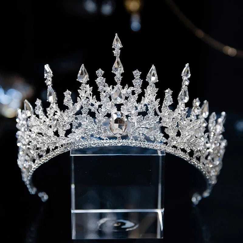 Ice Queen Spiky Crystal Silver Tiara Crown Detail Princess headress bridal Halloween cosplay diadem swirl wedding pageant icy spike