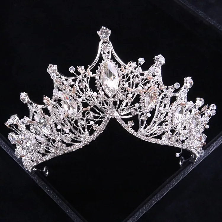 Silver Headdress Tiara Crown Detail Princess Queen jewelry bridal Halloween cosplay diadem point Wedding pageant royalty