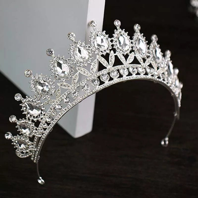 Silver Tiara Crown Detail Princess Queen headress jewelry bridal Halloween cosplay diadem point Wedding pageant royalty