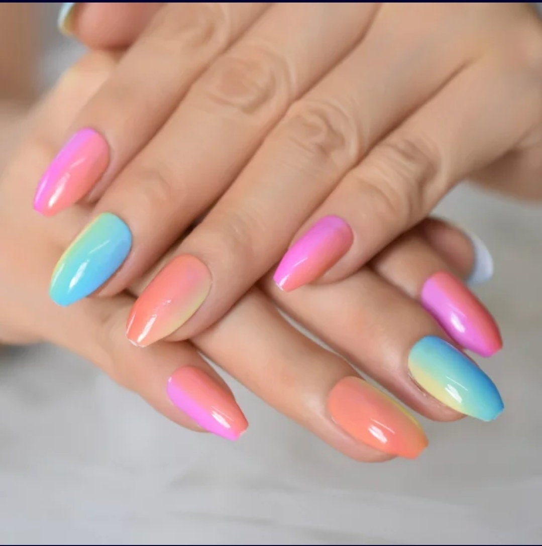24 pcs Candy Rainbow Ombre Long Press on nails glue on kit kawaii cute Multicolor medium coffin bright neon