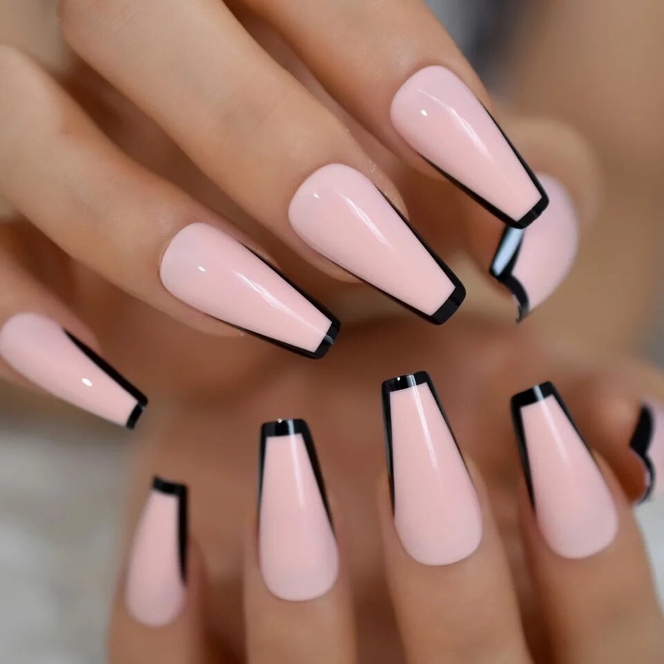 24 Pcs Black Tip French Rim border Long Press On nails Glue on Gothic edgy trendy classic pink