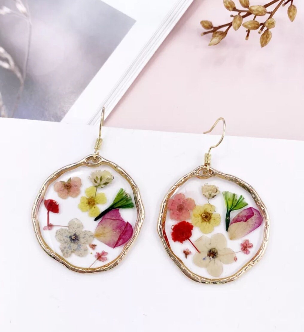 Real Dried Pressed Flower Earrings Dangle clear glass resin cottage core rose gold heart tear circle Jewelry