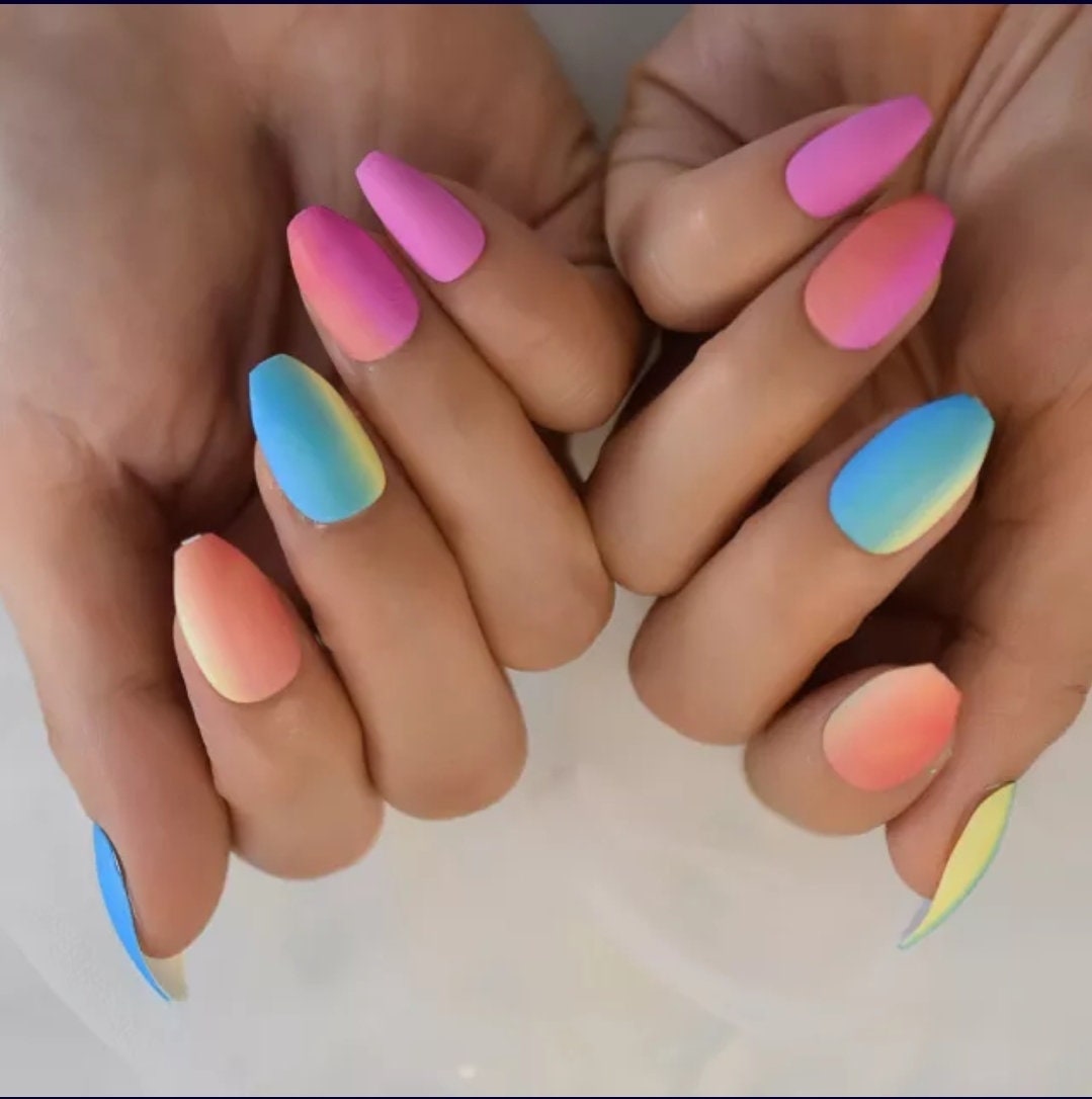 24 Candy Rainbow Matte Ombre Press on nails glue on kit kawaii cute Multicolor hot pink blue orange yellow medium coffin bright neon