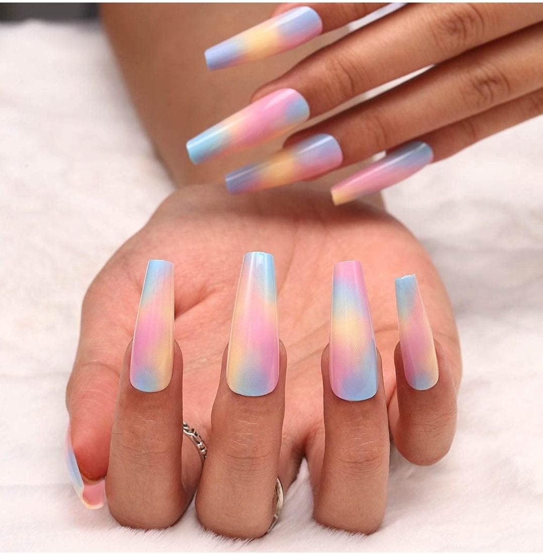 24 Cotton Candy Ombre Long press on nails glue on kit kawaii cute Multicolor 