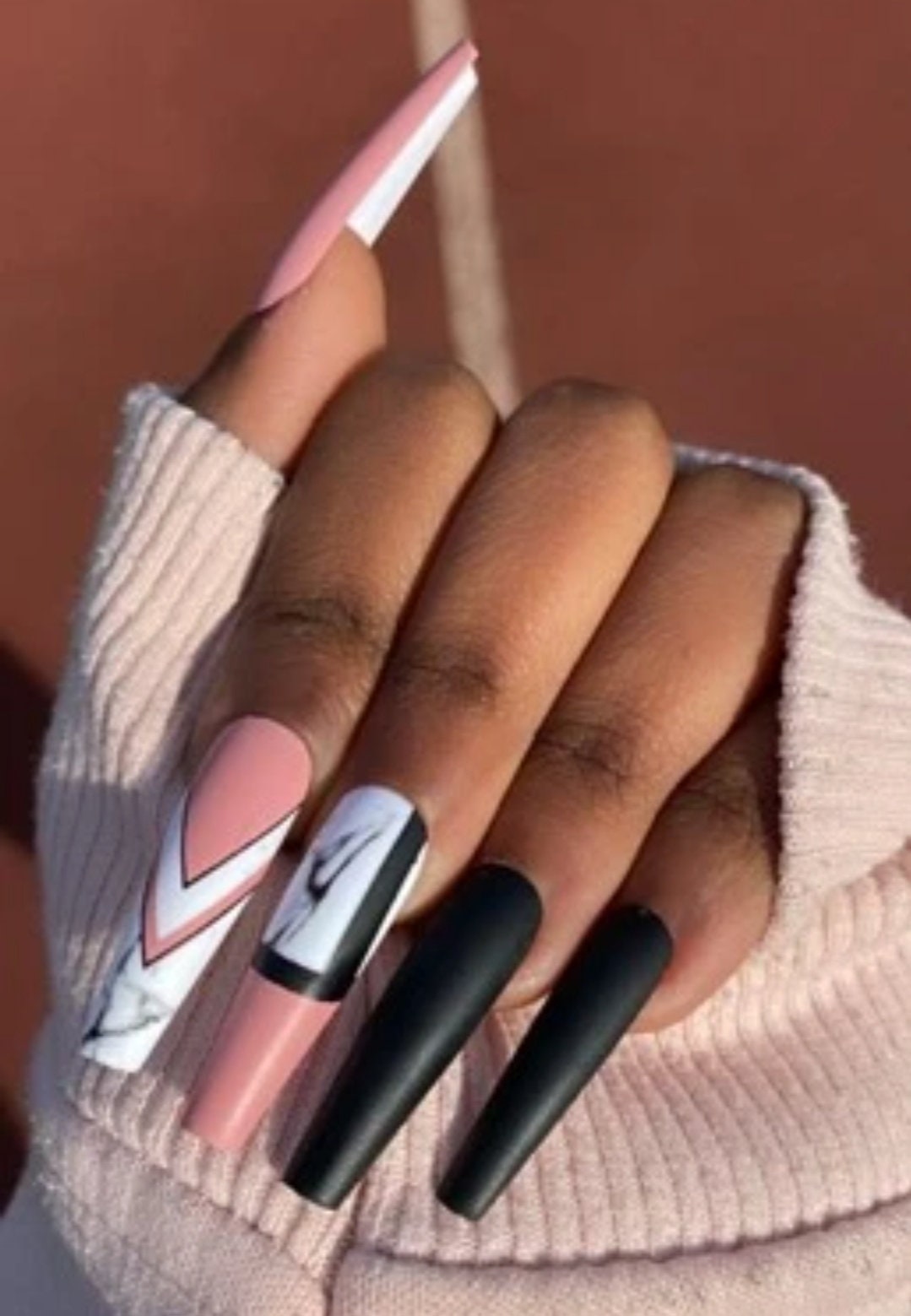 24 Geometric Pink Black White Press on nails glue on Coffin Long extra manicure mauve south western design