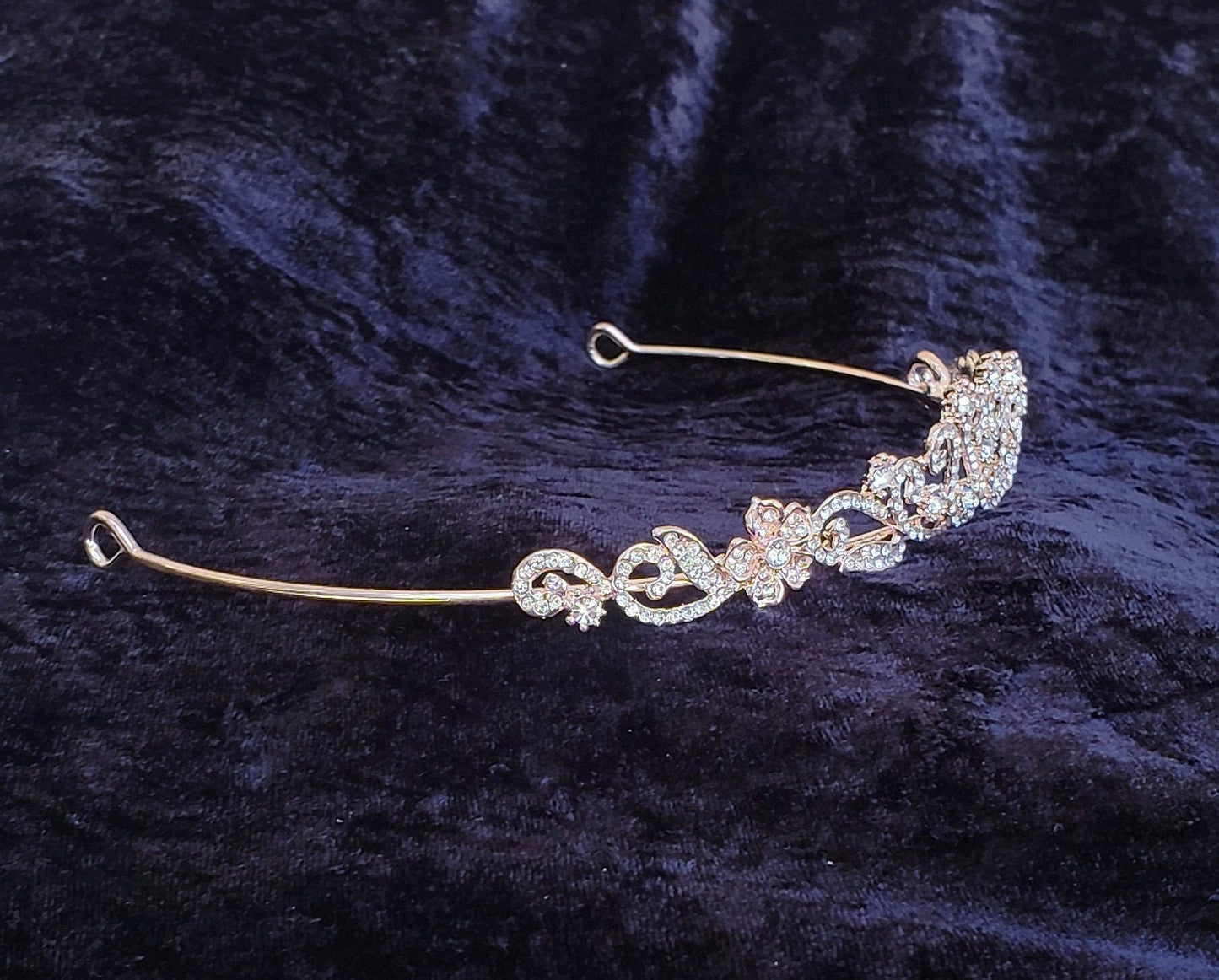 Small Rose Gold Tiara Crown Detailed Princess Queen metal bridal Halloween cosplay diadem pink mini girls headband