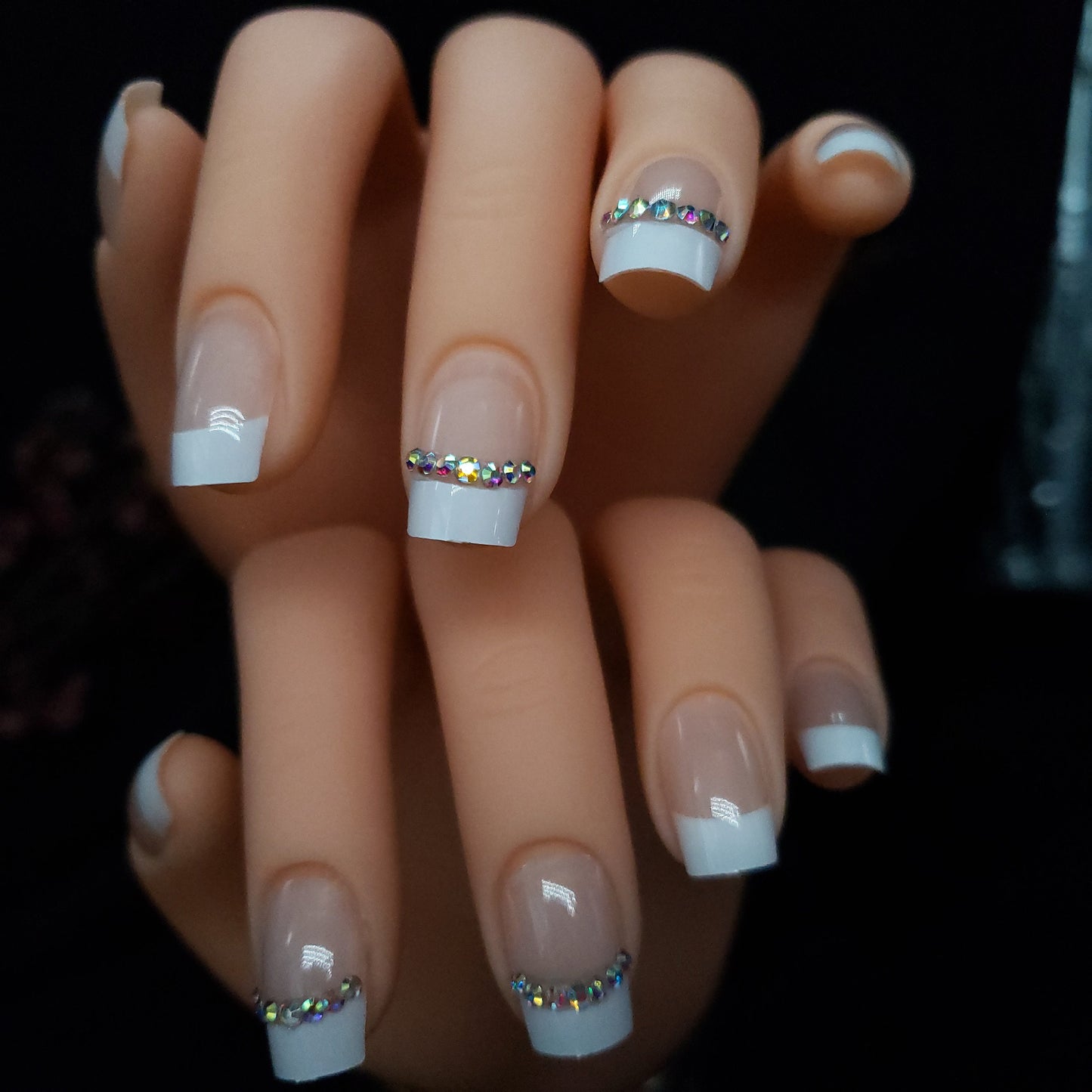 24 French Tip Manicure Nude White Rhinestone gem Press on Nails classic Glue on boomer square